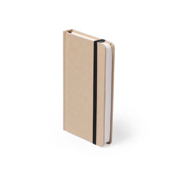 Libreta ecológica de cartón kraft reciclado de tapas duras para personalizar con tu logo la portada, con cinta de cierre .