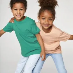 camiseta resistente de algodón orgánico para niños y niñas