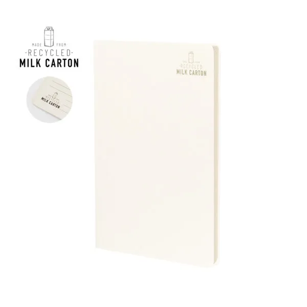 Libreta práctica y funcional de tapas blandas fabricada a partir de cartones de leche para fomentar economía circular y sostenible ideal para regalo publicitario y merchandising para empresas y eventos