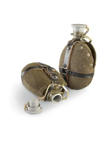 Cantimploras reutilizables usadas en misiones y expediciones