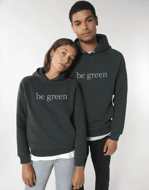 Bordar logo en sudadera manga ranglan bolsillo lateral